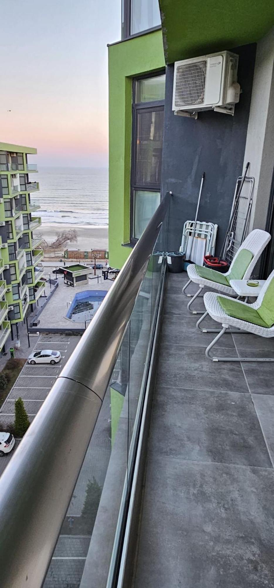 Luxury Suite Alezzi Beach Apartment Piscina Incalzita Sauna Jacuzzi Parking Navodari Exterior photo