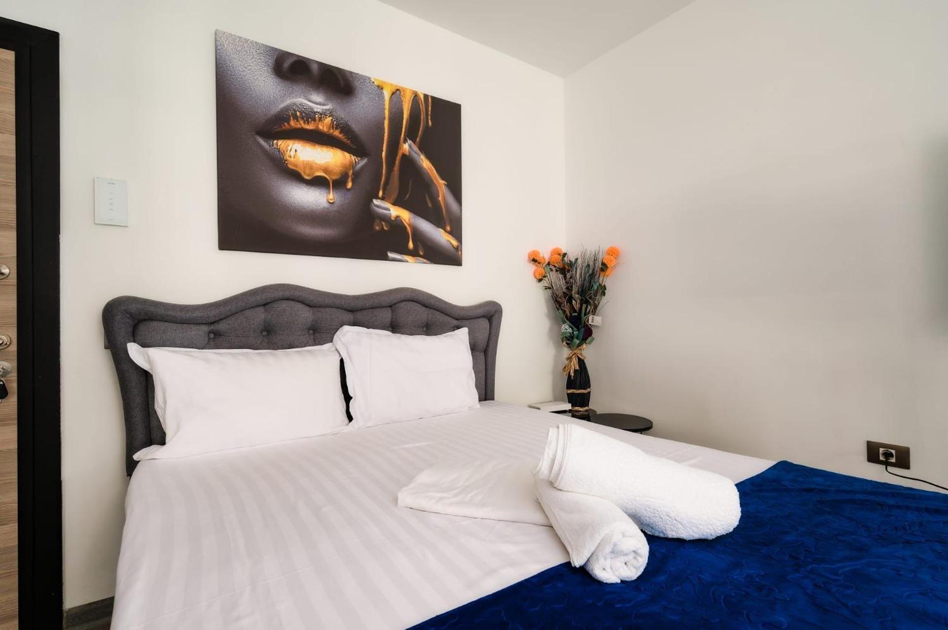 Luxury Suite Alezzi Beach Apartment Piscina Incalzita Sauna Jacuzzi Parking Navodari Exterior photo